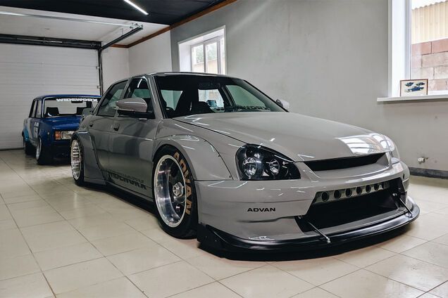 Ниже только плинтус: в сети показали эффектную Lada Priora