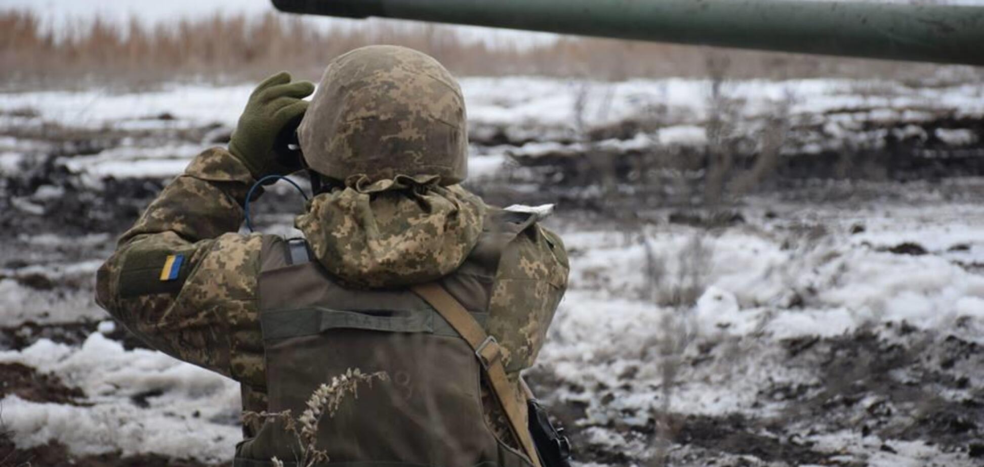 Терористи влаштували масштабний обстріл на Донбасі: поранений боєць ЗСУ