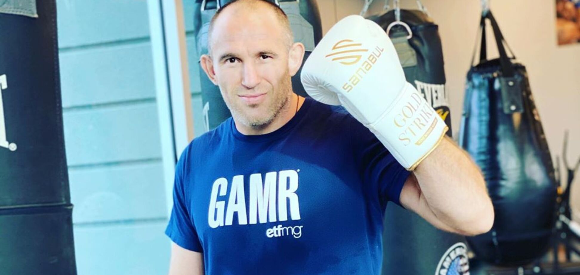 'Дебілізм': боєць ММА Олійник назвав українців, які воюють на Донбасі, 'без розуму і життєвого досвіду'