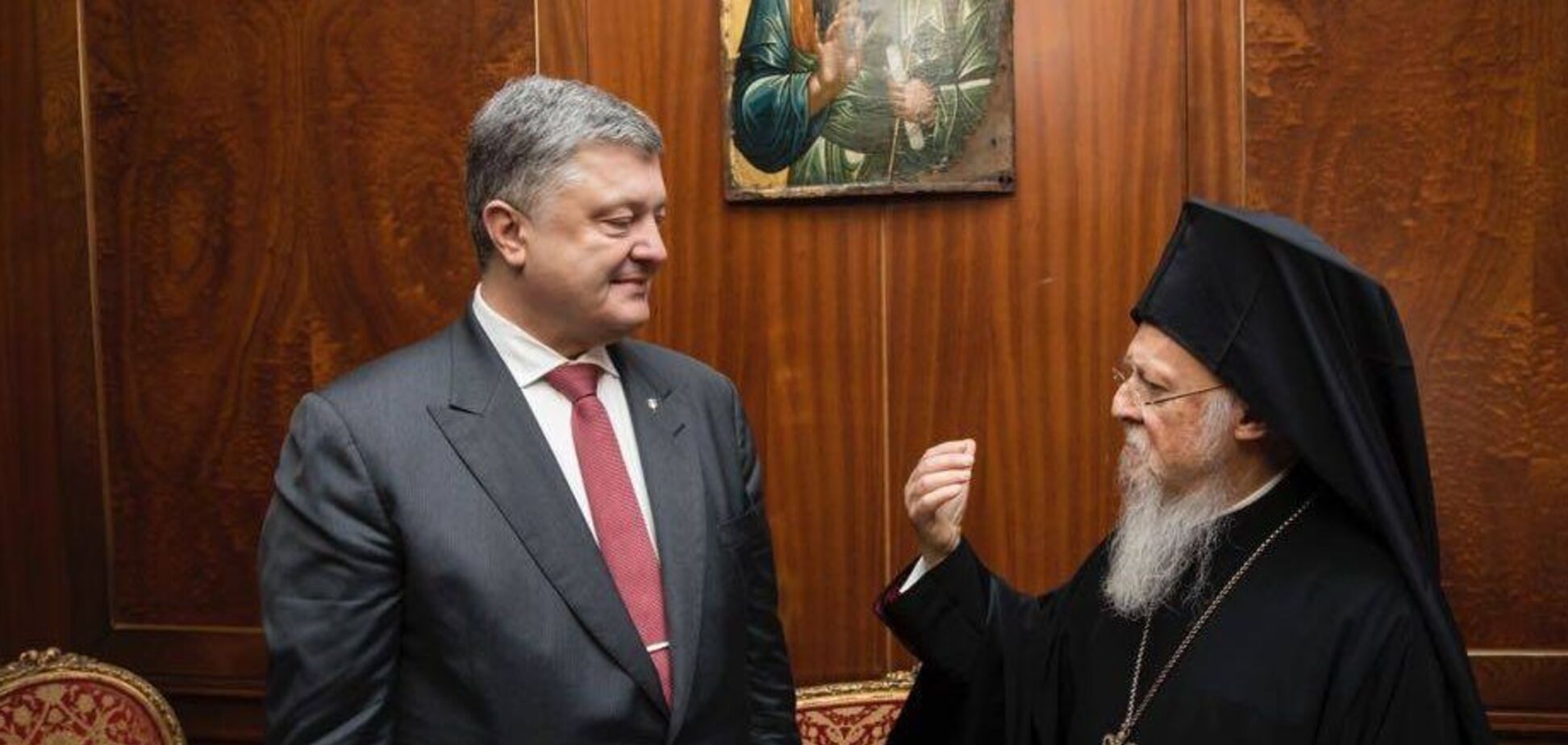 Порошенко поздравил Вселенского Патриарха Варфоломея с юбилеем