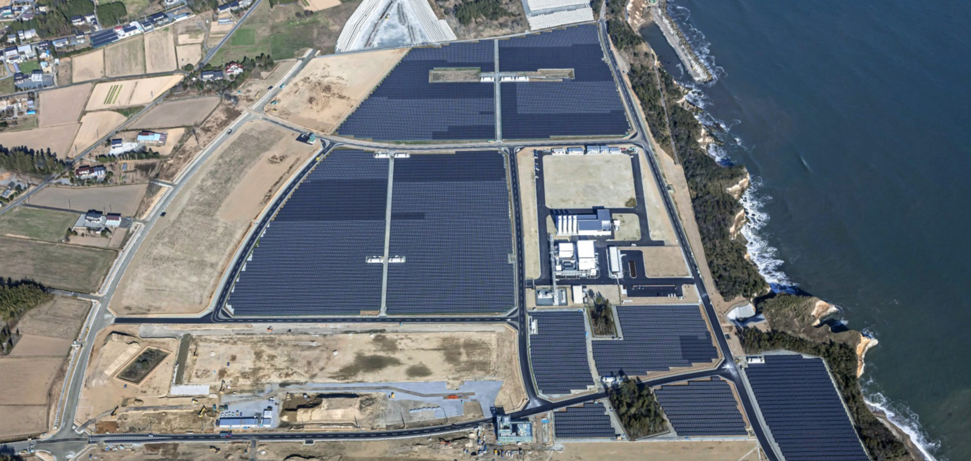 На Фукусиме начали добывать водород с помощью энергии солнца