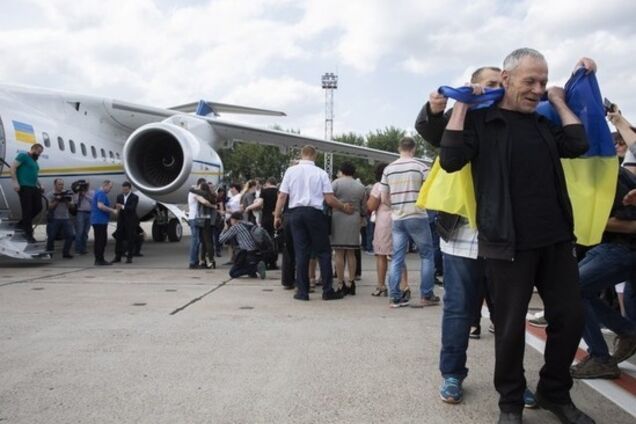 ТКГ в Минске договорилась об обмене пленными и разведении сил на Донбассе