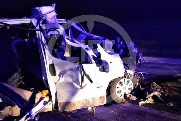 Автобус из Украины попал в страшное ДТП в России