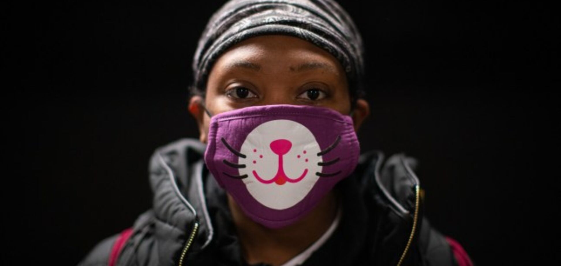 Маски от коронавируса стали модным аксессуаром