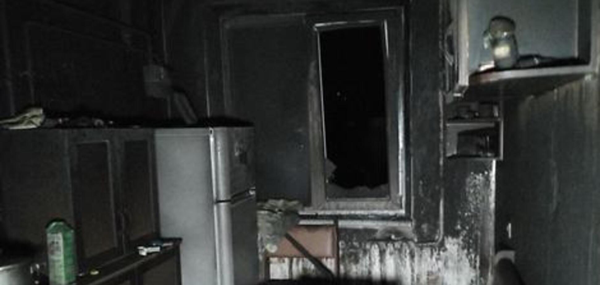 У Кривому Розі під час пожежі загинув чоловік і постраждала дитина