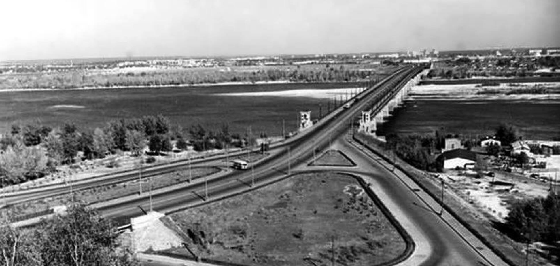 Міст Патона в Києві в 1950-х роках