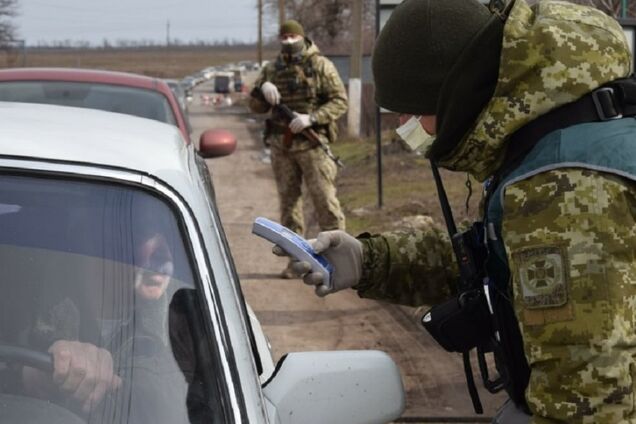 12 случаев коронавируса в Горловке: Украина жестко ограничит въезд с оккупированных территорий