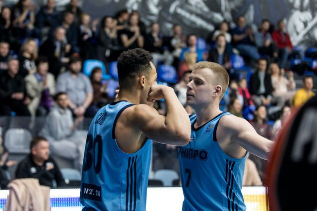 'Днепр' официально признан чемпионом Суперлиги Пари-Матч