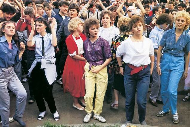 Культовые наряды времен СССР: как одевались советские модницы