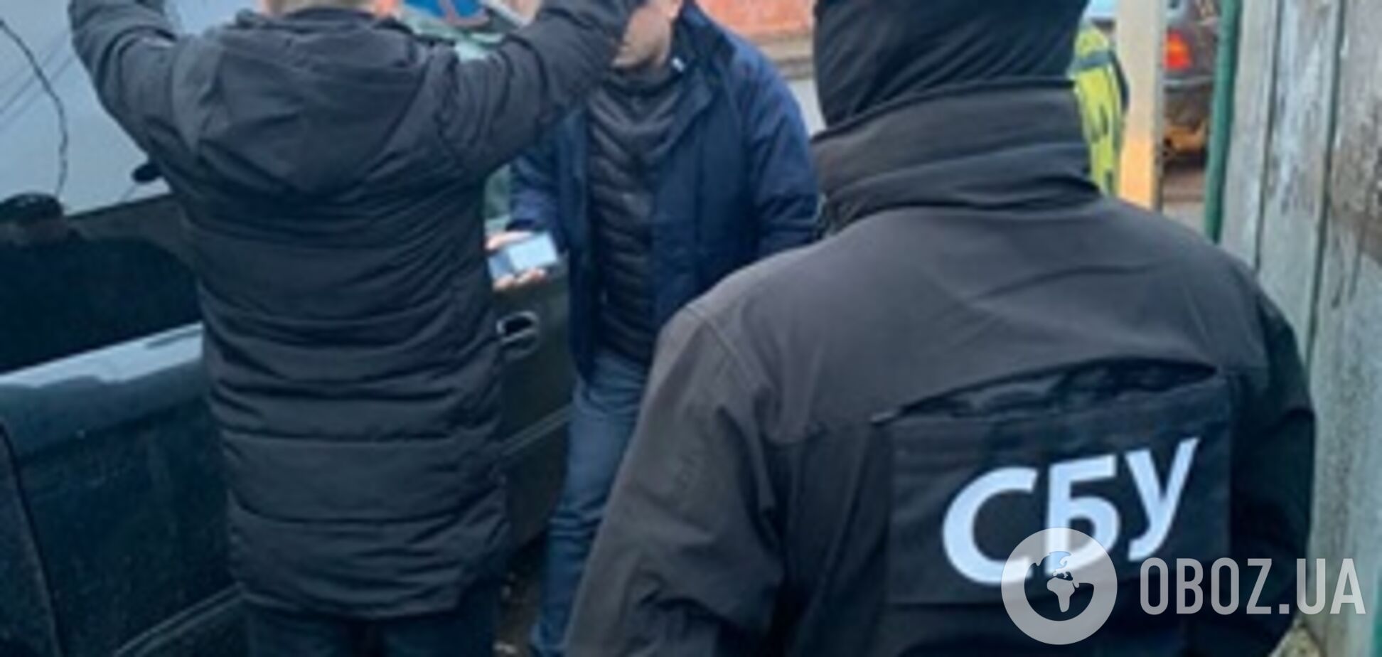 За контрабанду табачных изделий задержан пограничник