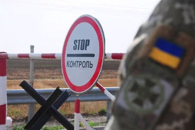 Украина из-за коронавируса закрывает границы: куда и когда еще можна уехать