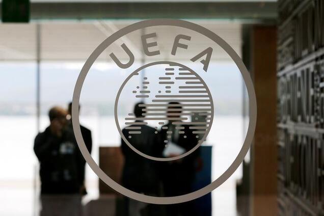 УЕФА остановит чемпионаты из-за коронавируса: назван сценарий
