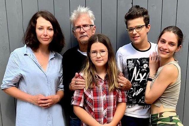 Екатерина Волкова отреагировала на смерть Лимонова: прошу не звонить