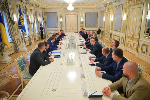 Закон о борьбе с коронавирусом: понятно, откуда растет борода