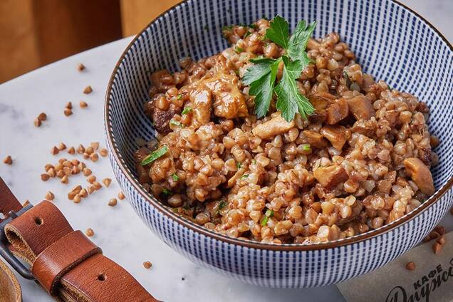 Що приготувати з гречкою: 4 популярні рецепти на період карантину