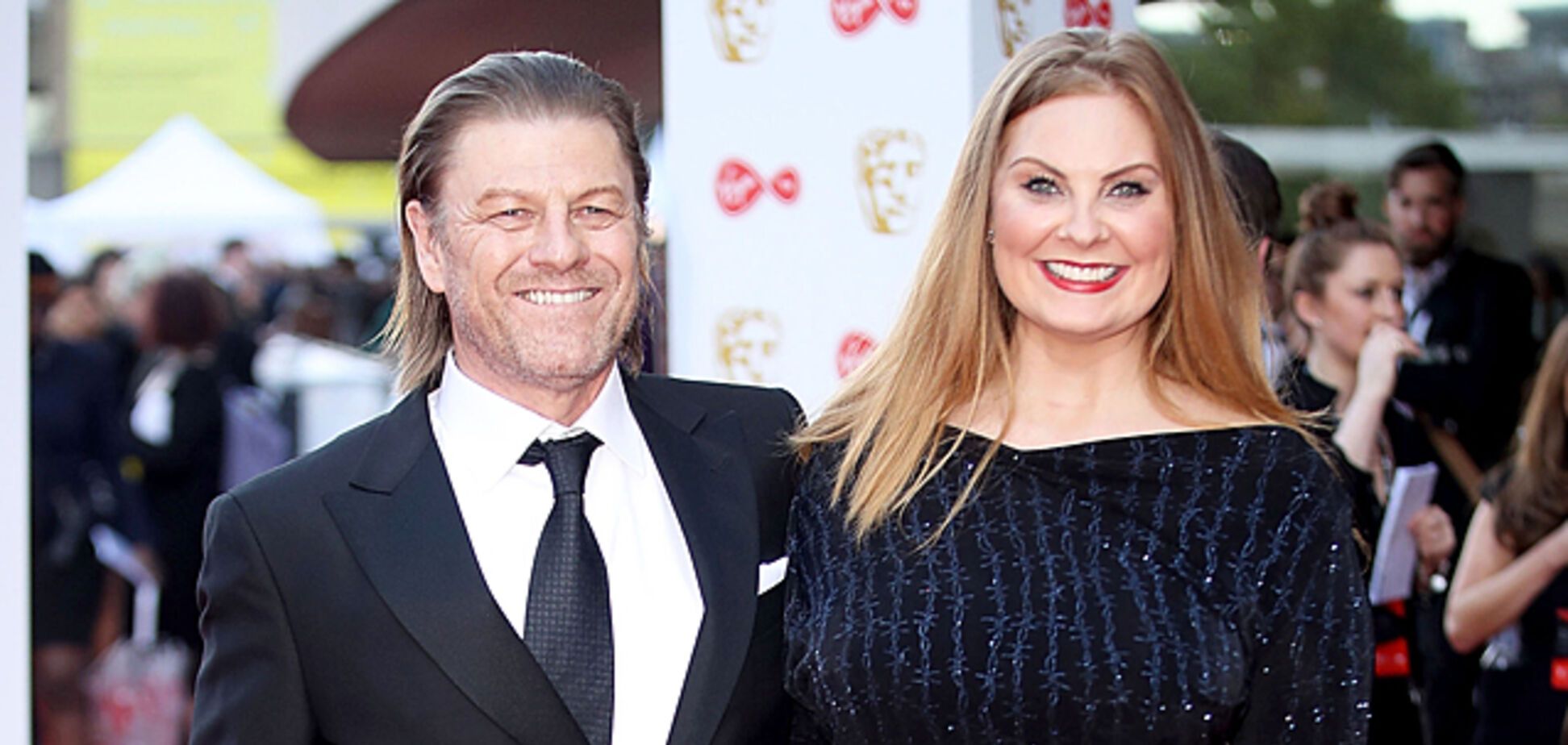 Зірка 'Гри престолів' Шон Бін з дружиною влаштували п'яний дебош на борту літака