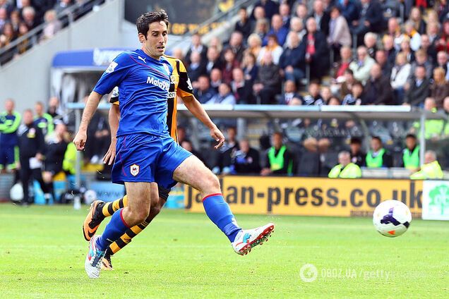 Футболист Питер Уиттингем упал в баре и умер