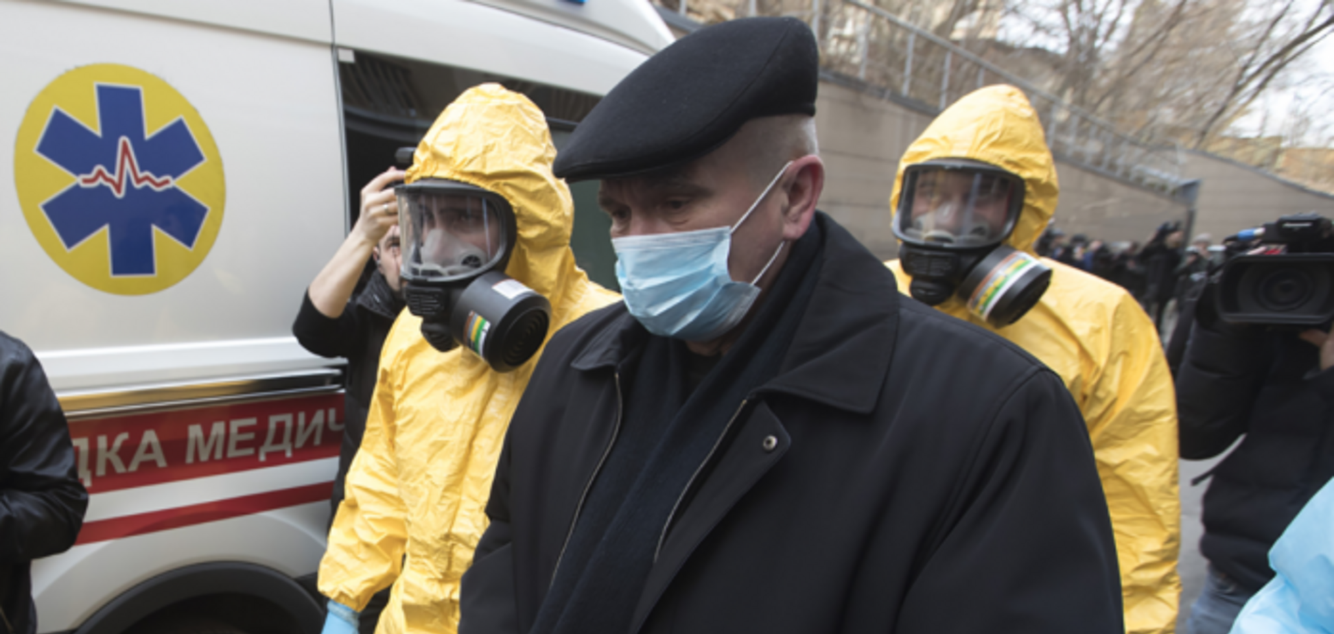 Еще у троих вернувшихся из Египта украинцев заподозрили коронавирус