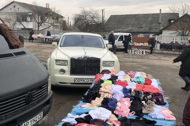 В Україні помітили продавця картоплі на Rolls-Royce
