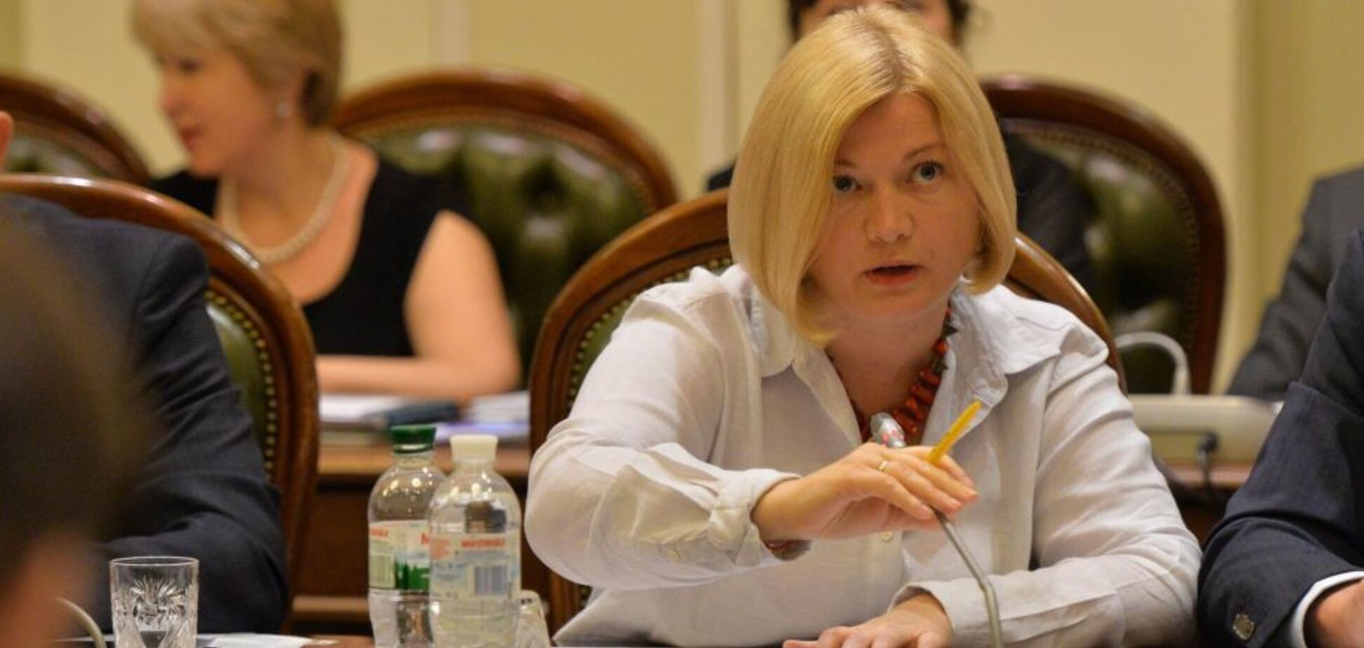 Геращенко застерігла політиків від поїздок у Москву на 9 травня