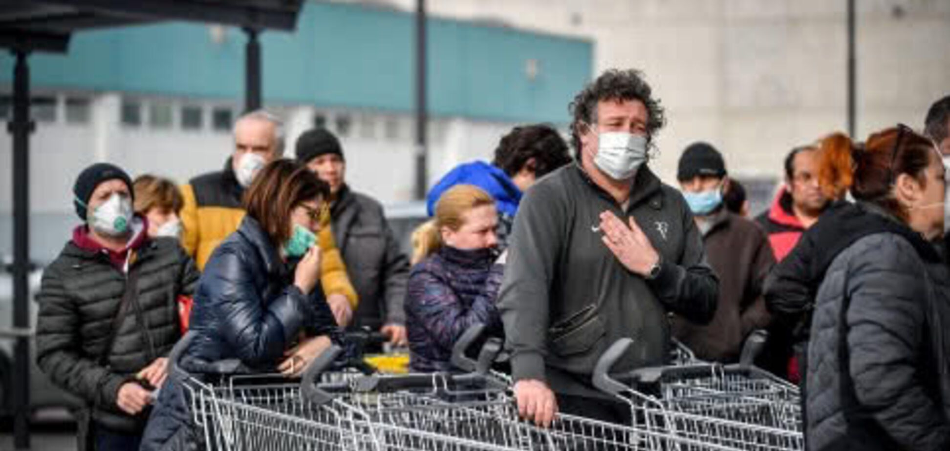 Країни ЄС відмовилися від біженців через пандемію коронавірусу