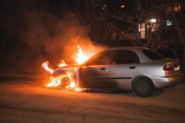В автомобілі Daewoo згорів чоловік