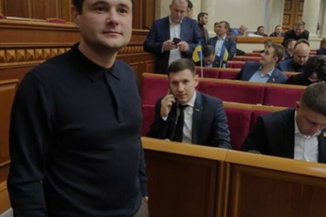 Мародерство от 'слуг народа' во время пандемии