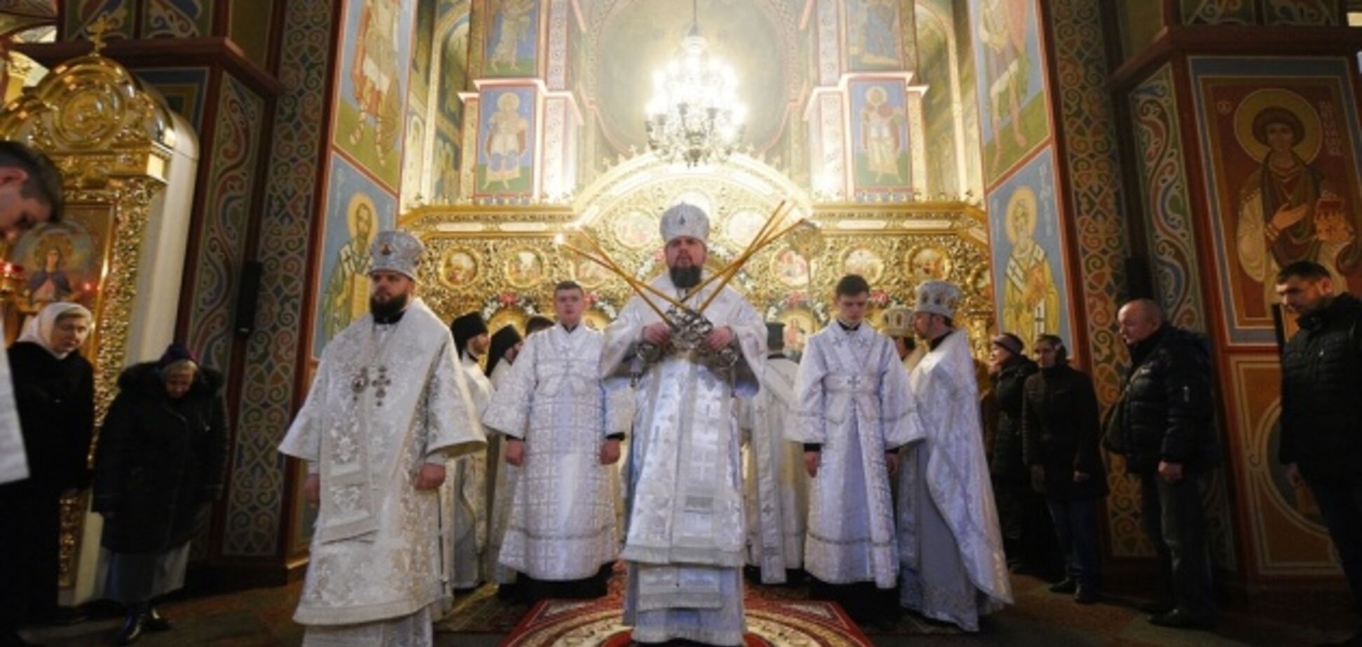 ПЦУ готова отдать свои помещения больным коронавирусом - Епифаний