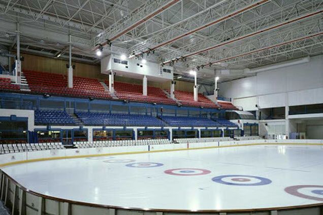 В Мадриде умерших от коронавируса будут хранить на катке