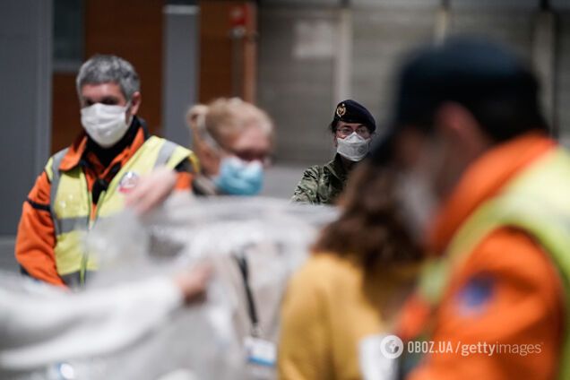 В Іспанії військові знаходять померлих від коронавірусу пенсіонерів
