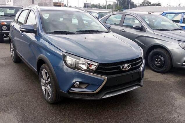 Автомобили Lada начали выпускать в Украине: 'живые' фото