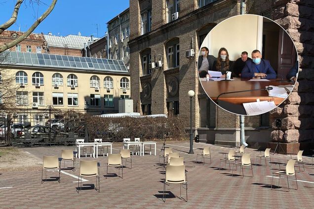 Депутати Київради провели засідання на вулиці