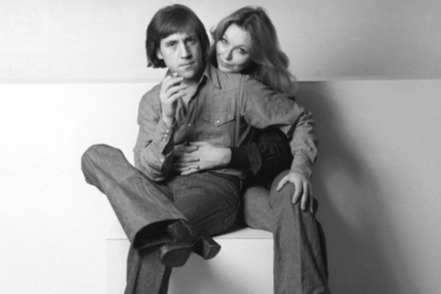 Главный модный тренд СССР: как носили брюки-клеш. Фото