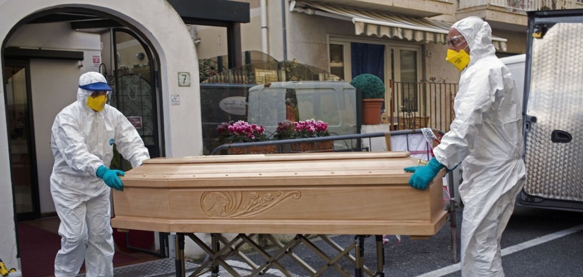 Іспанія та Італія обігнали Китай за кількістю жертв коронавірусу