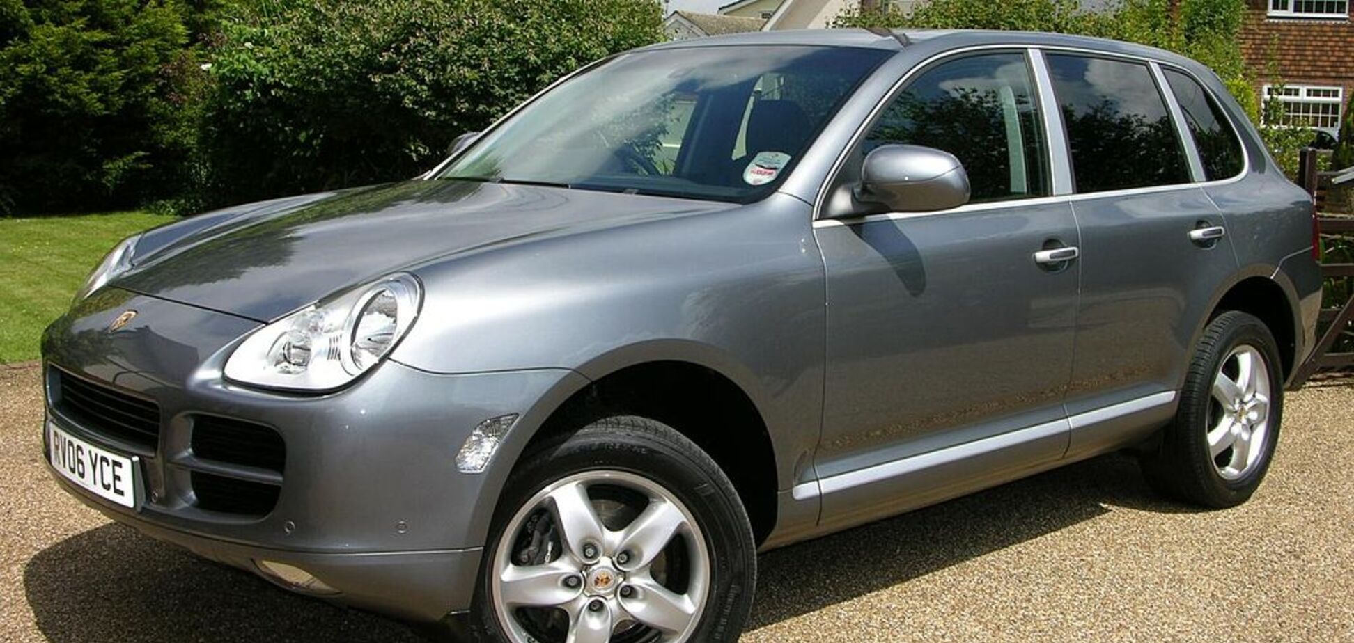 Насколько Porsche Cayenne обесценился за 15 лет: шокирующая цифра