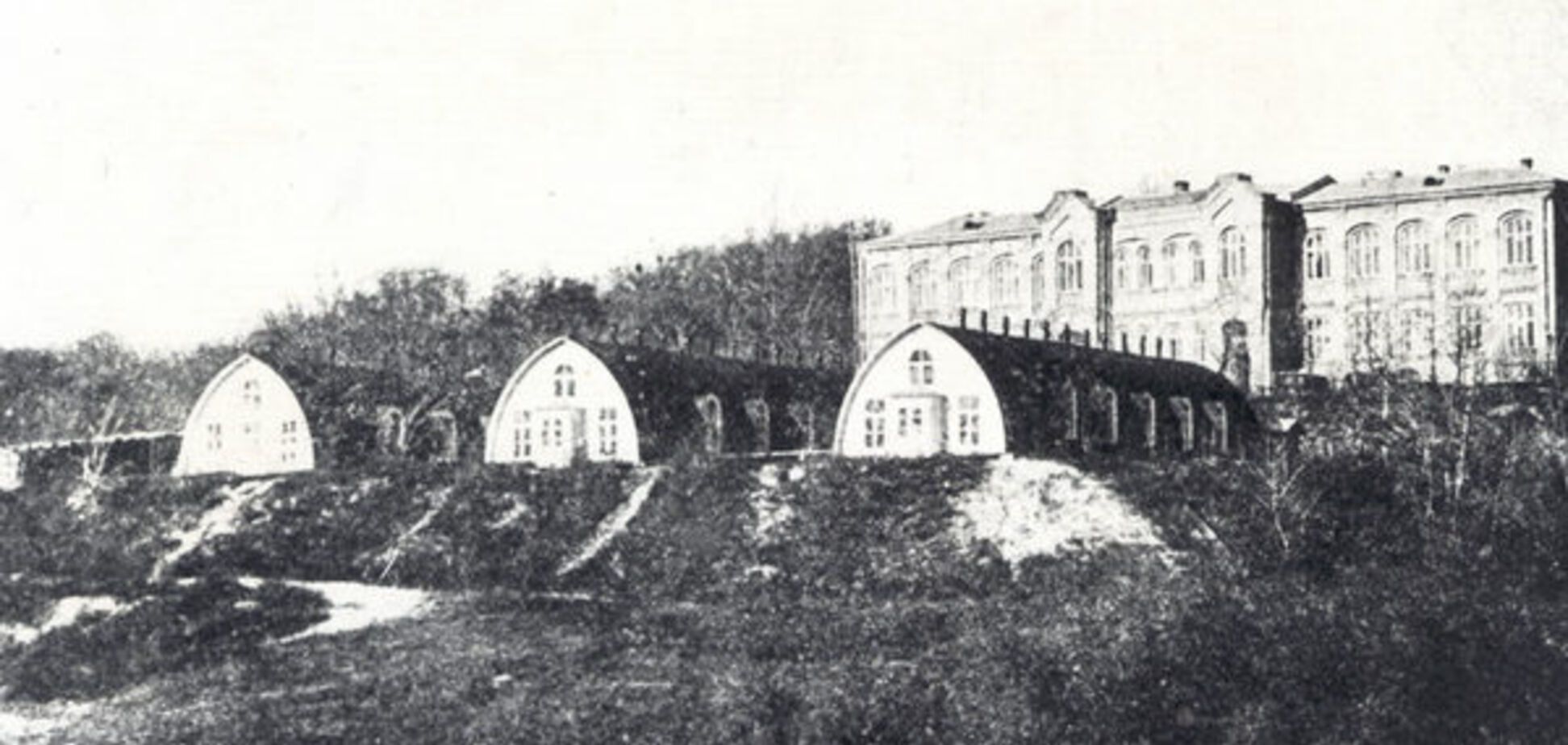 «Холерні» корпуси в Олександрівській лікарні в 1910 році