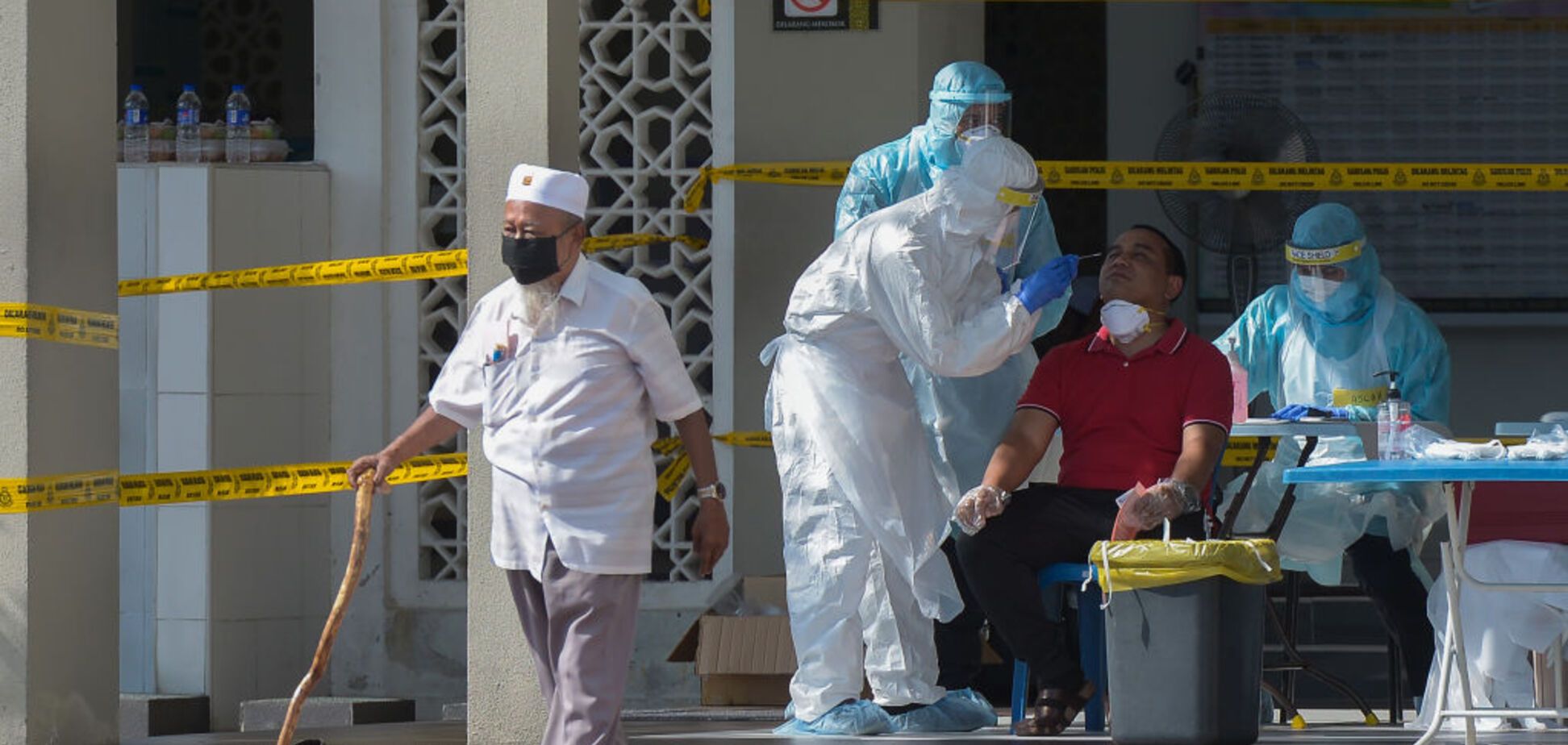 Через COVID-19 світу загрожує дефіцит презервативів