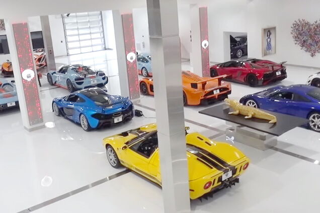 Многомиллионную коллекцию засветили на видео