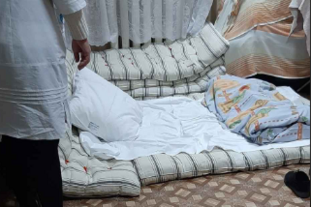 У 'ДНР' людей із дітьми замкнули в лікарні