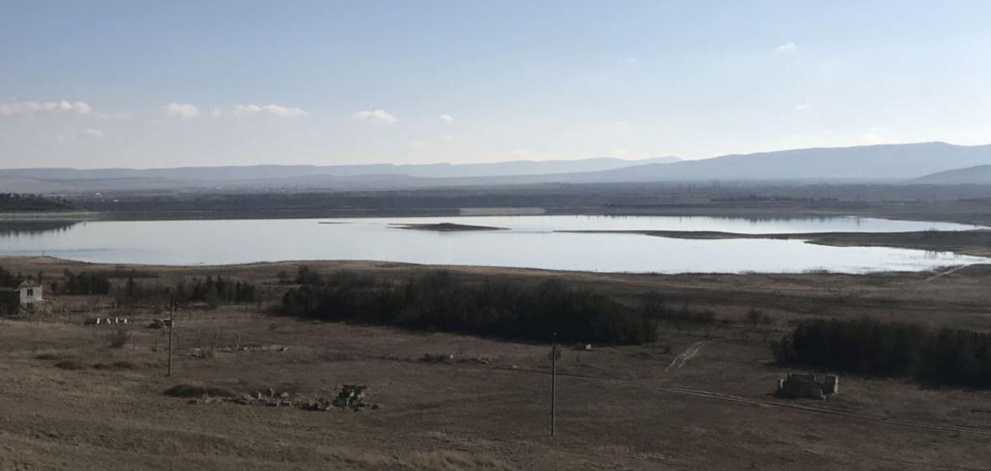 Тайганское водохранилище в Крыму обмелело. Фото