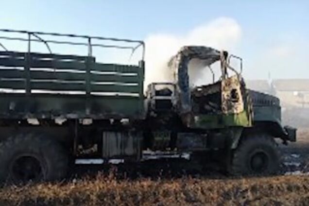 Терористи на Донбасі підірвали вантажівку із воїнами ЗСУ