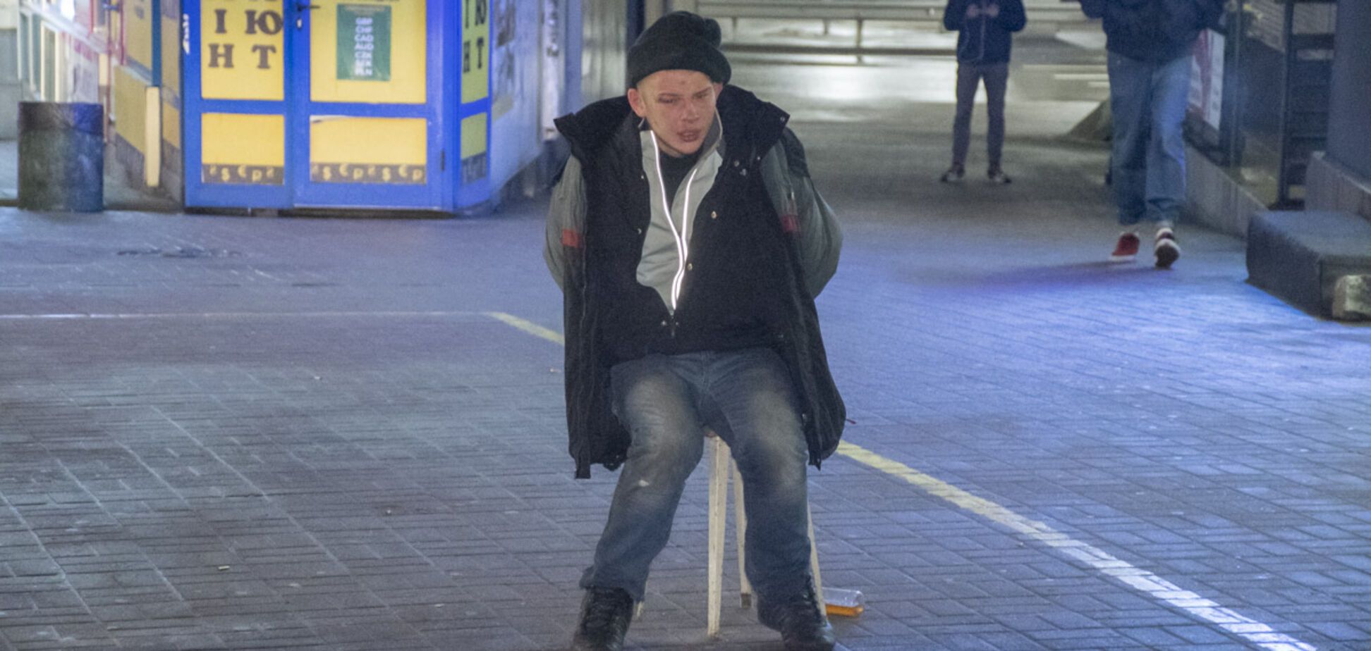 У Києві небезпечний неадекват кидався на людей