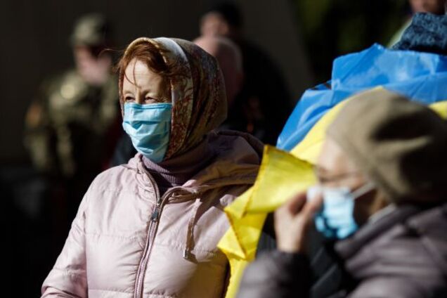 В Україні – 645 випадків коронавірусу