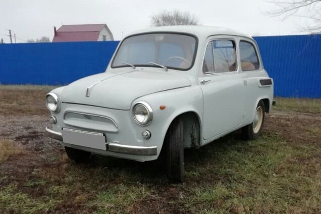 Горбатий Запорожець знайшли в гаражі через 20 років і виставили на продаж