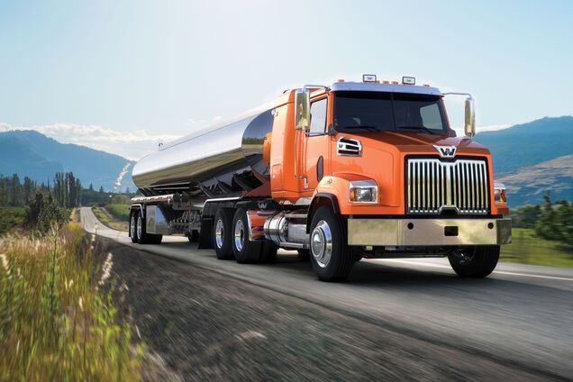 Для 'дальнобойщиков' презентовали яркую новинку в стиле 'вестерн'