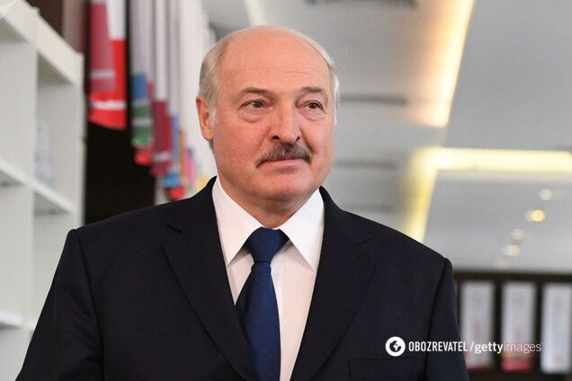 'Мы убиваем людей': Лукашенко выступил против главного метода сдерживания коронавируса