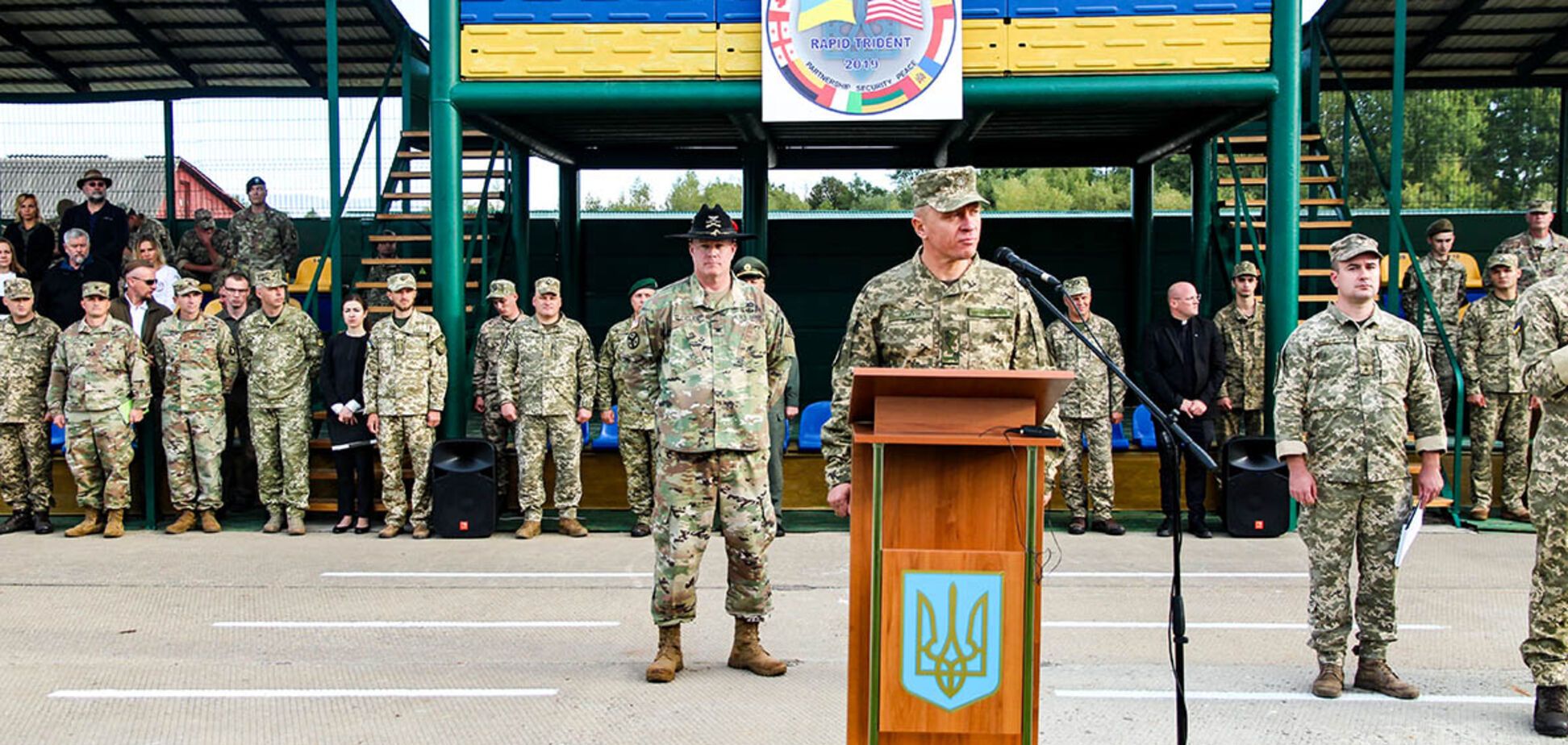 Рада дала добро на допуск в Украину иностранных солдат