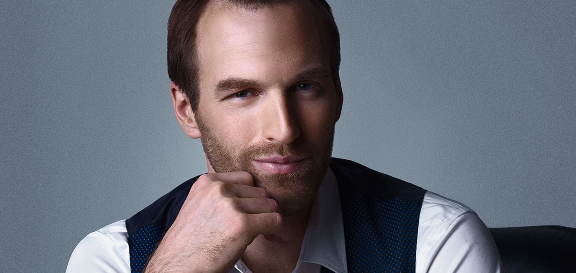 Звезду российских сериалов обвинили в побоях и изнасиловании домработницы