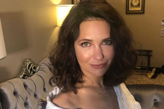 42-летняя Климова взбудоражила горячим фото в чулках