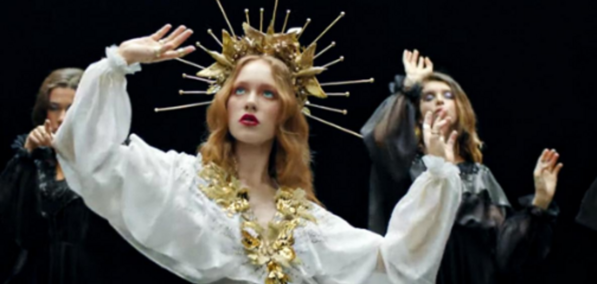 Кадр из клипа i_$uss